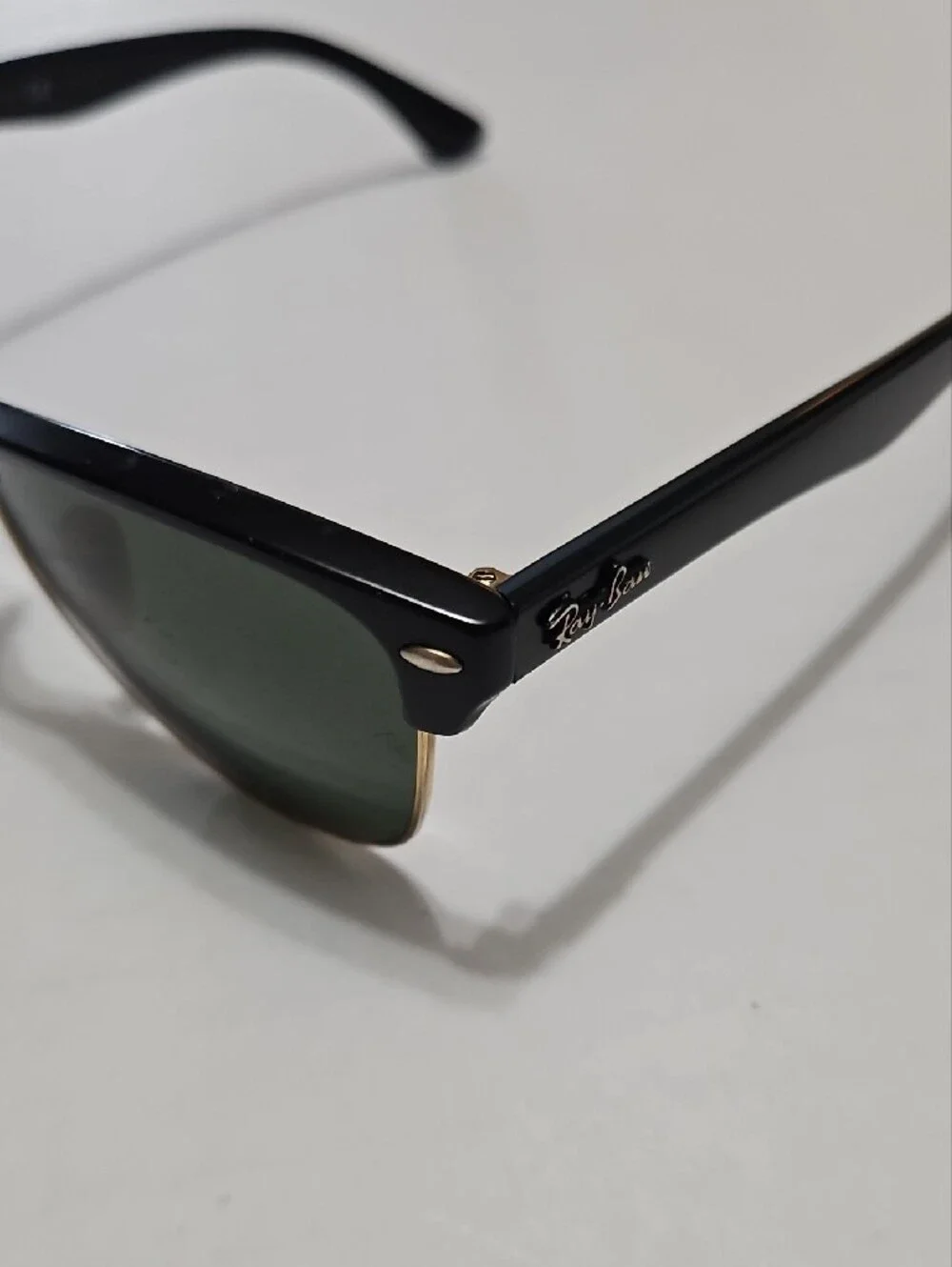 Ray Ban 4175 877 Unisex Sunglasses with case 57 16 145 Black & Gold Frame
